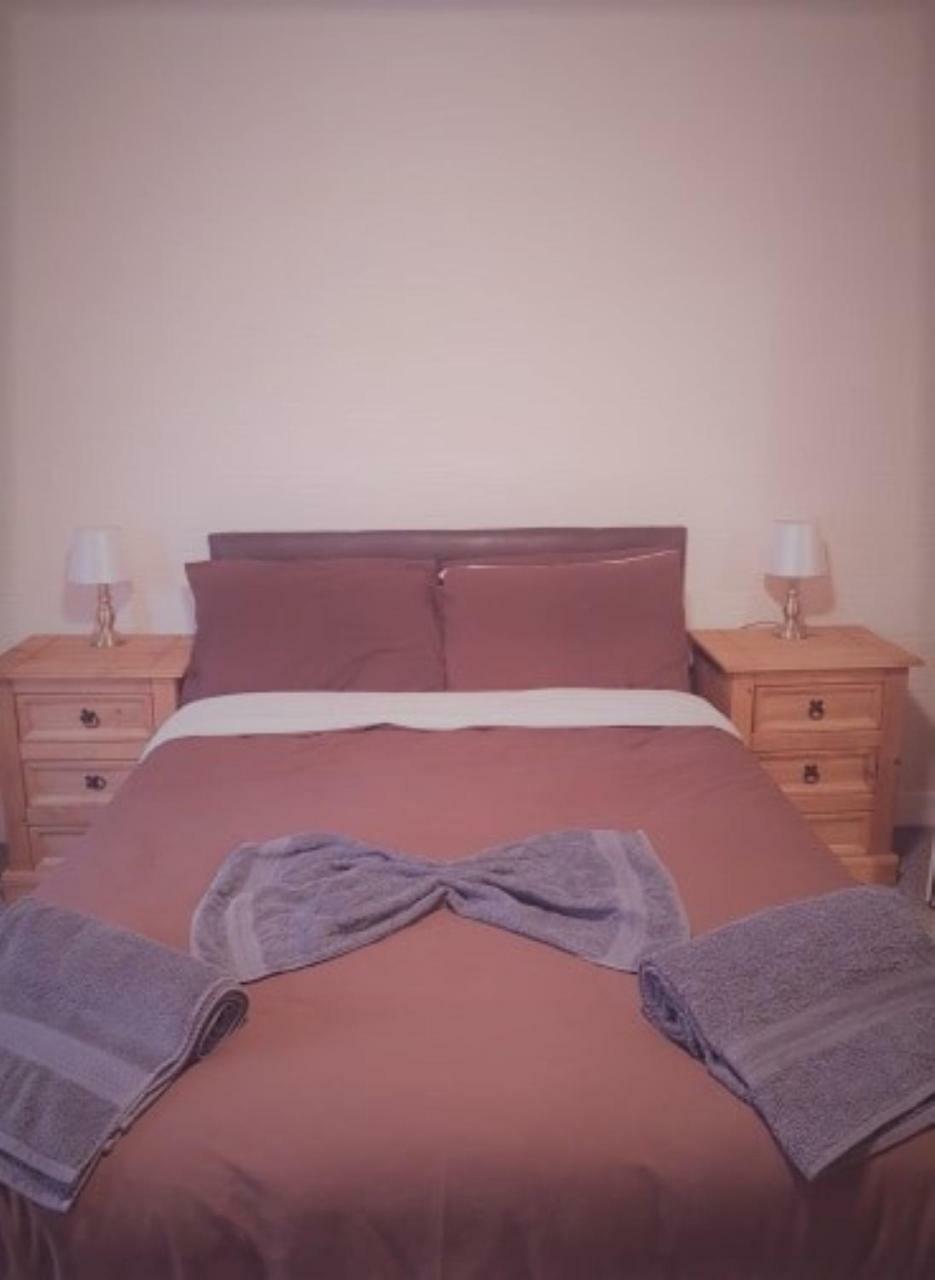 בריג Woolpack Hotel מראה חיצוני תמונה